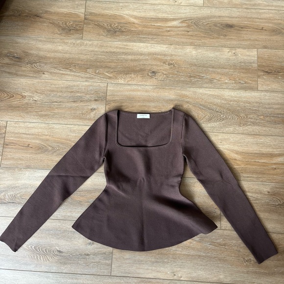 Babaton Chocolate brown sculpt knit top size S - Picture 2 of 6